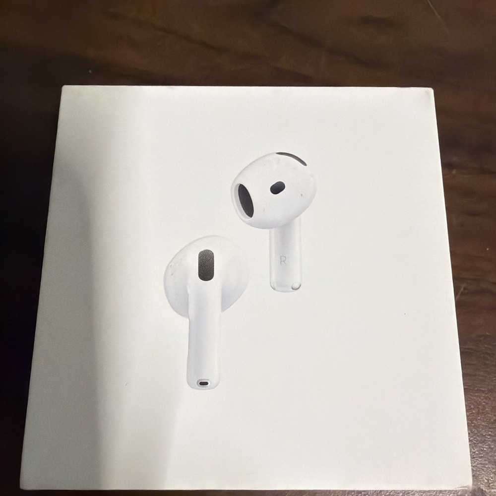 Apple AirPods 4 | Active Noise Canceling | New | Sealed | 2025